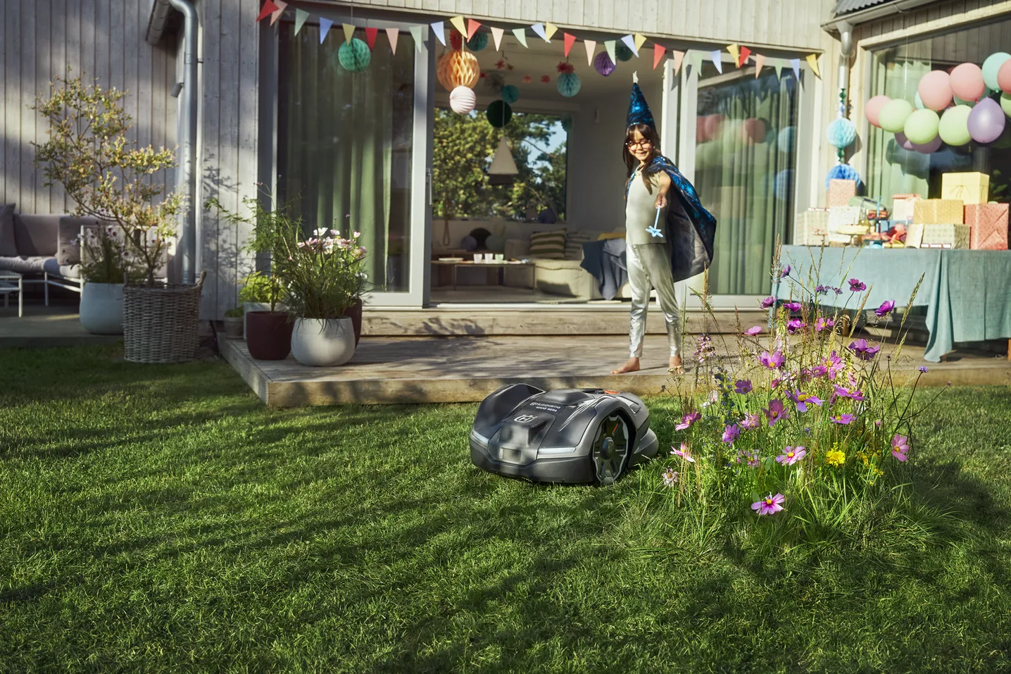 Robotgressklipper på plen